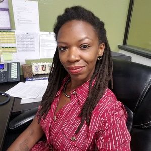 Meet your Posher, Brittney